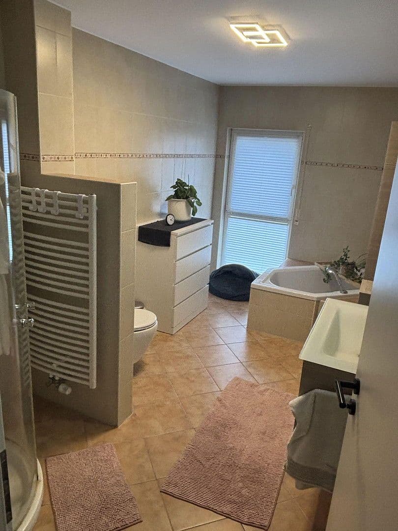 Prodej domu 98 m², pozemek 192 m², Zur Wipperaller, Wolfsburg, Dolní Sasko Prodej domu 98 m², pozemek 192 m², Zur Wipperaller, Wolfsburg, Dolní Sasko