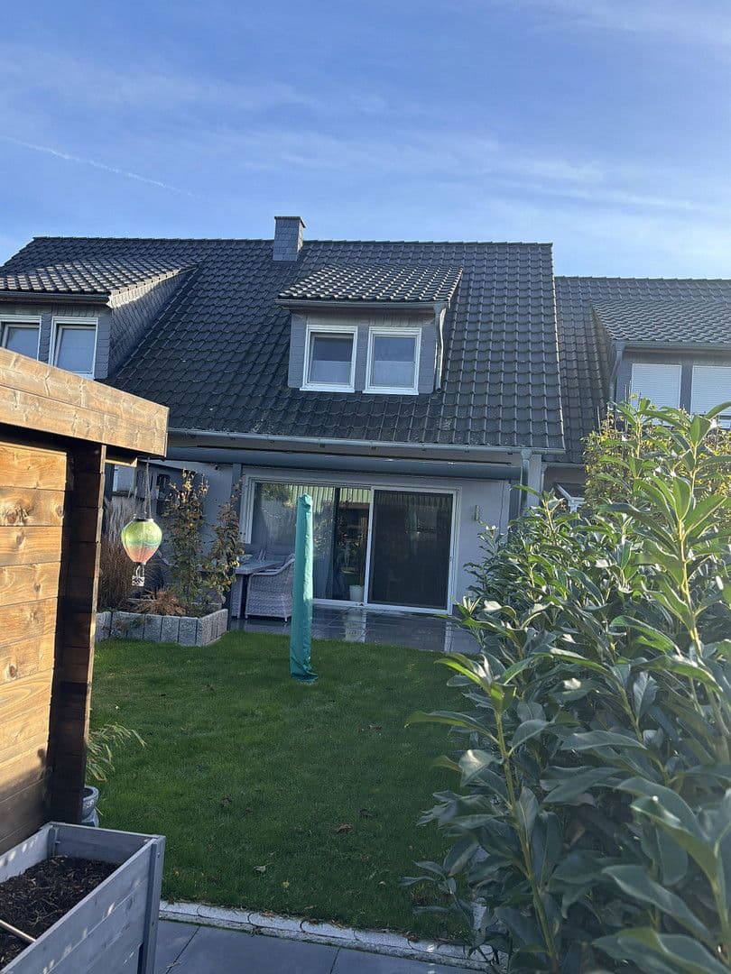 Prodej domu 98 m², pozemek 192 m², Zur Wipperaller, Wolfsburg, Dolní Sasko Prodej domu 98 m², pozemek 192 m², Zur Wipperaller, Wolfsburg, Dolní Sasko