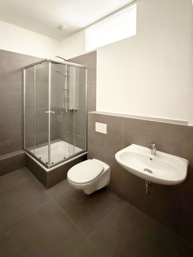 Pronájem bytu 1+1 40 m², Berlin, Berlín Pronájem bytu 1+1 40 m², Berlin, Berlín