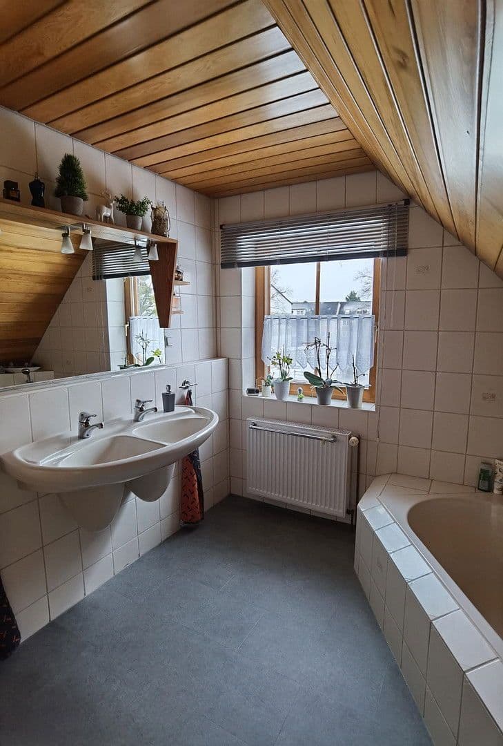 Prodej domu 122 m², pozemek 631 m², Salzgitter-Bad, Dolní Sasko Prodej domu 122 m², pozemek 631 m², Salzgitter-Bad, Dolní Sasko