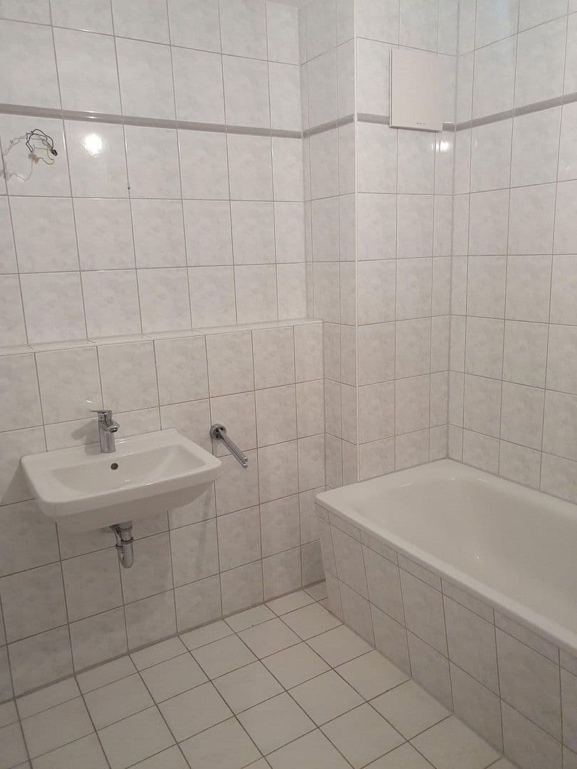 Pronájem bytu 2+1 66 m², Weseler Str. 11 b, Berlin, Berlín Pronájem bytu 2+1 66 m², Weseler Str. 11 b, Berlin, Berlín