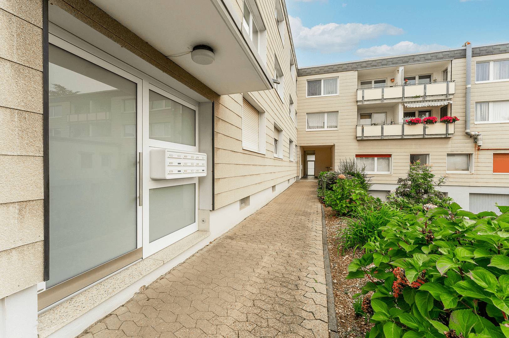 Prodej bytu 1+kk 35 m², Meerbusch, Severní Porýní-Vestfálsko Prodej bytu 1+kk 35 m², Meerbusch, Severní Porýní-Vestfálsko