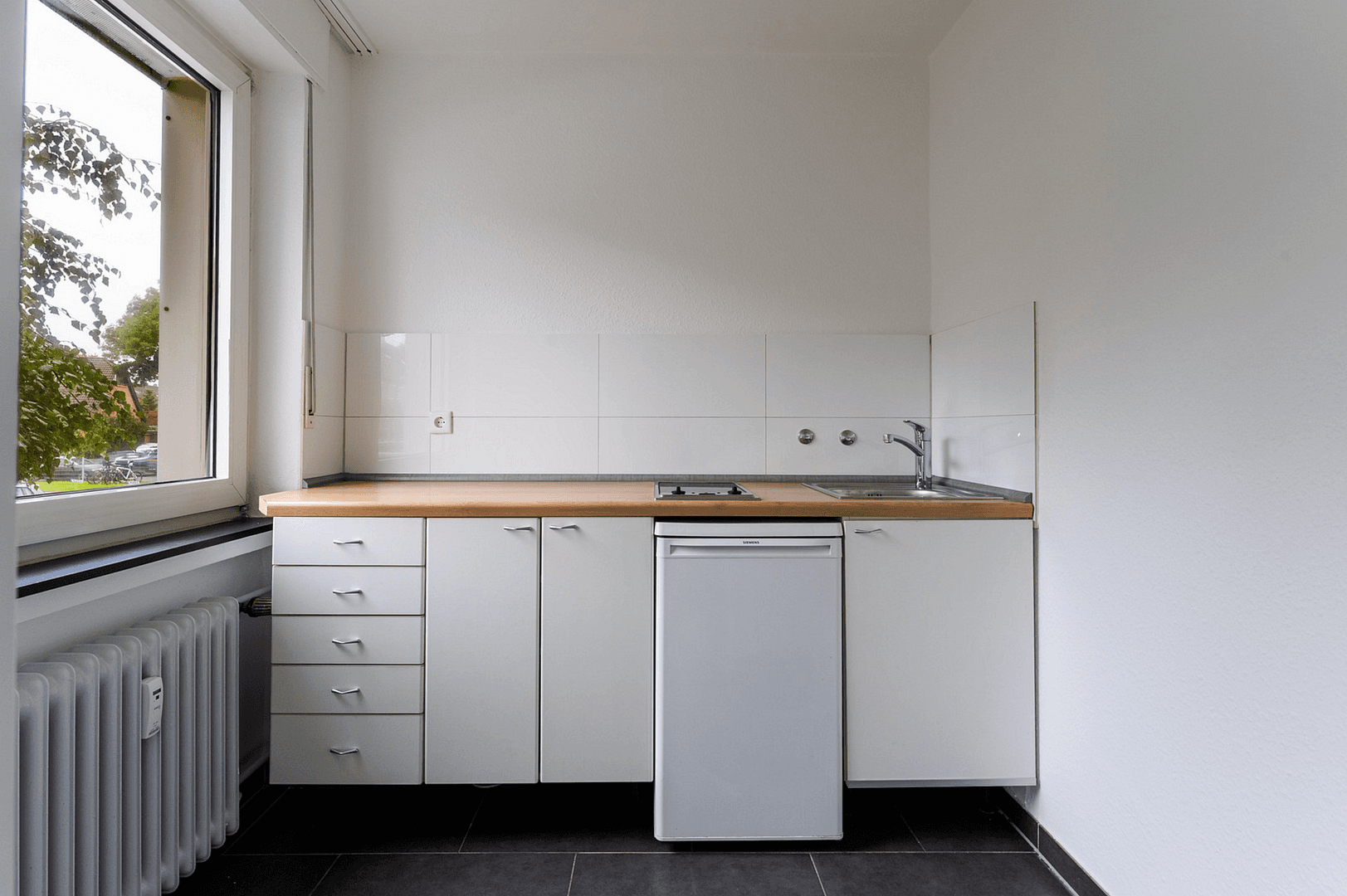 Prodej bytu 1+kk 35 m², Meerbusch, Severní Porýní-Vestfálsko Prodej bytu 1+kk 35 m², Meerbusch, Severní Porýní-Vestfálsko