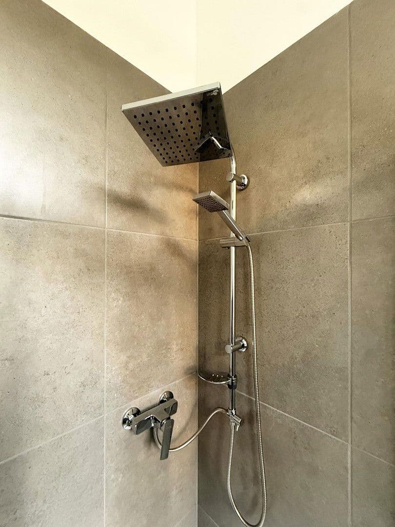 Pronájem bytu 1+1 35 m², Berlin, Berlín Pronájem bytu 1+1 35 m², Berlin, Berlín