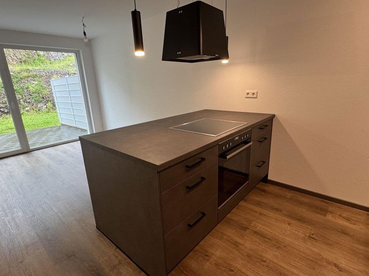 Pronájem bytu 2+kk 60 m², Georg-Karg-Anlagen 1, Lenzkirch, Bádensko-Württembersko Pronájem bytu 2+kk 60 m², Georg-Karg-Anlagen 1, Lenzkirch, Bádensko-Württembersko