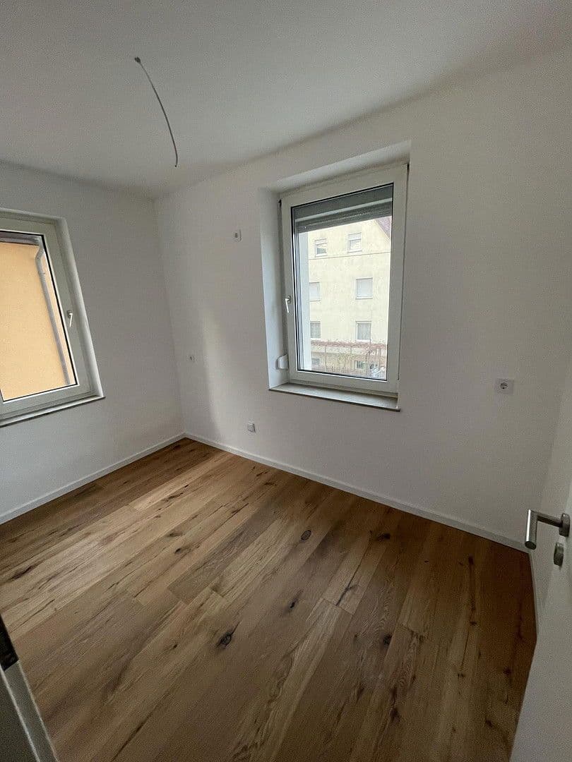 Pronájem bytu 2+1 55 m², Zabergäustr. 97, Stuttgart, Bádensko-Württembersko Pronájem bytu 2+1 55 m², Zabergäustr. 97, Stuttgart, Bádensko-Württembersko