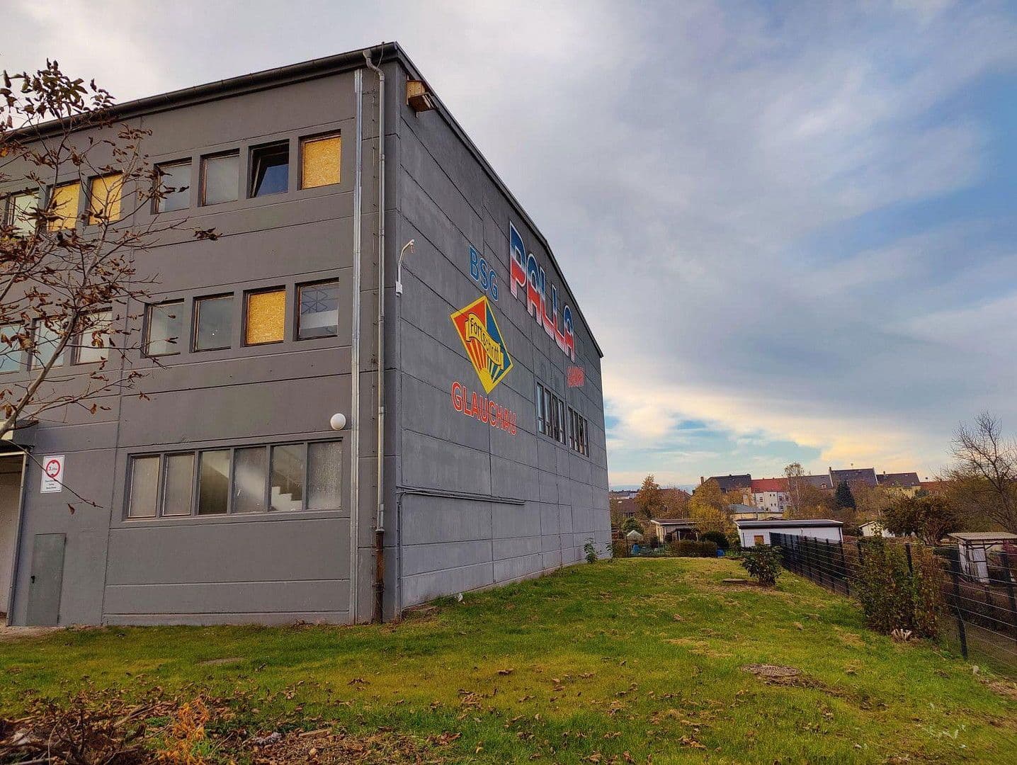 Pronájem nebytového prostoru 110 m², Meeraner Straße 16, Glauchau, Sasko Pronájem nebytového prostoru 110 m², Meeraner Straße 16, Glauchau, Sasko