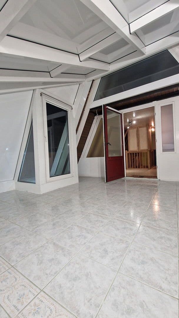 Prodej domu 125 m², pozemek 360 m², Spraitbach, Bádensko-Württembersko Prodej domu 125 m², pozemek 360 m², Spraitbach, Bádensko-Württembersko