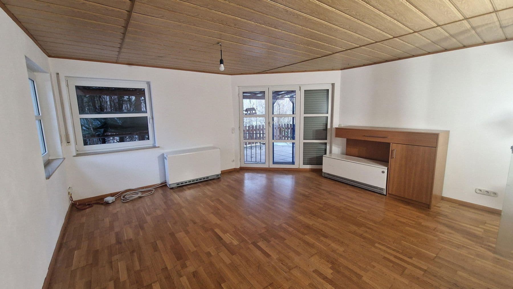 Prodej domu 125 m², pozemek 360 m², Spraitbach, Bádensko-Württembersko Prodej domu 125 m², pozemek 360 m², Spraitbach, Bádensko-Württembersko