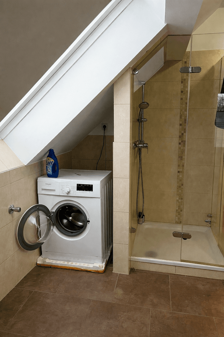 Pronájem bytu 3+1 92 m², Hildesheimer Straße 74, Vechelde, Dolní Sasko Pronájem bytu 3+1 92 m², Hildesheimer Straße 74, Vechelde, Dolní Sasko