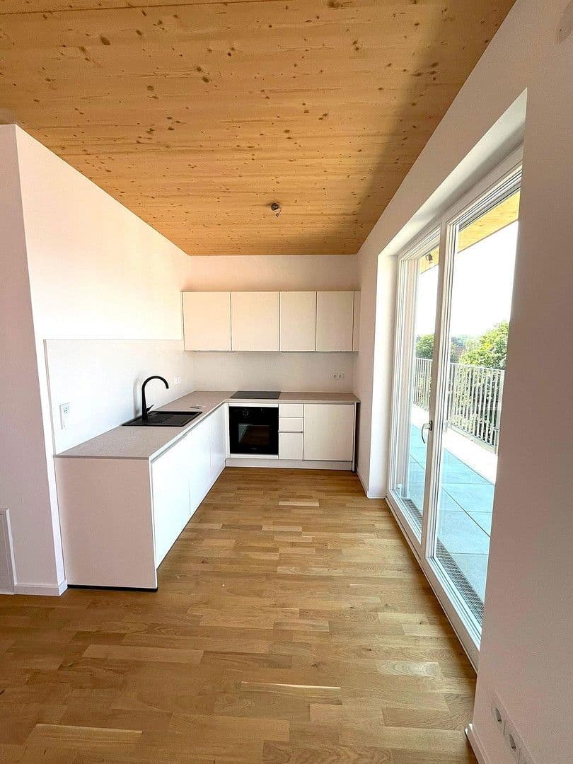 Pronájem bytu 2+1 69 m², Giselastraße 11, Bezirk Lichtenberg, Berlín Pronájem bytu 2+1 69 m², Giselastraße 11, Bezirk Lichtenberg, Berlín