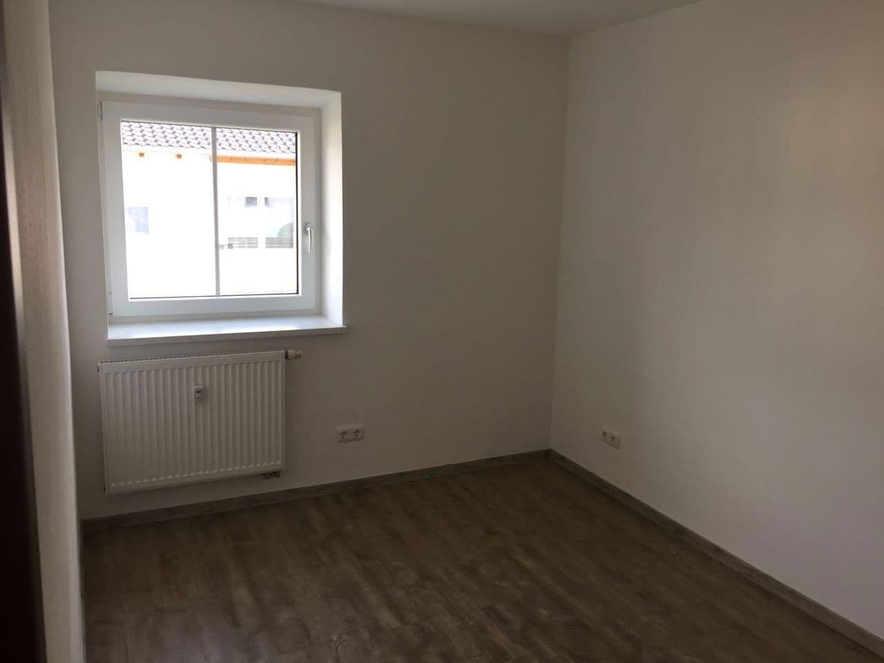 Pronájem bytu 2+kk 58 m², Siedlung 17 und 18, Deggendorf, Bavorsko Pronájem bytu 2+kk 58 m², Siedlung 17 und 18, Deggendorf, Bavorsko