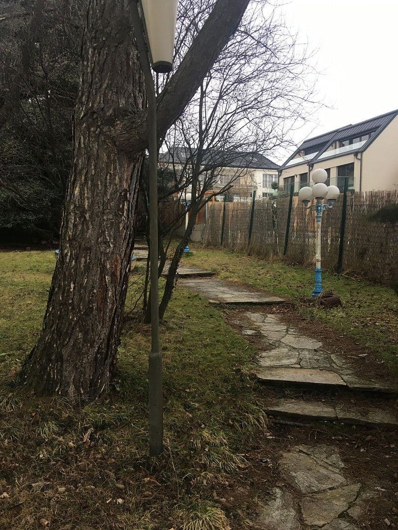 Prodej pozemku 1.000 m², Dreisteinstrasse 53, Gießhübl, Dolní Rakousko Prodej pozemku 1.000 m², Dreisteinstrasse 53, Gießhübl, Dolní Rakousko