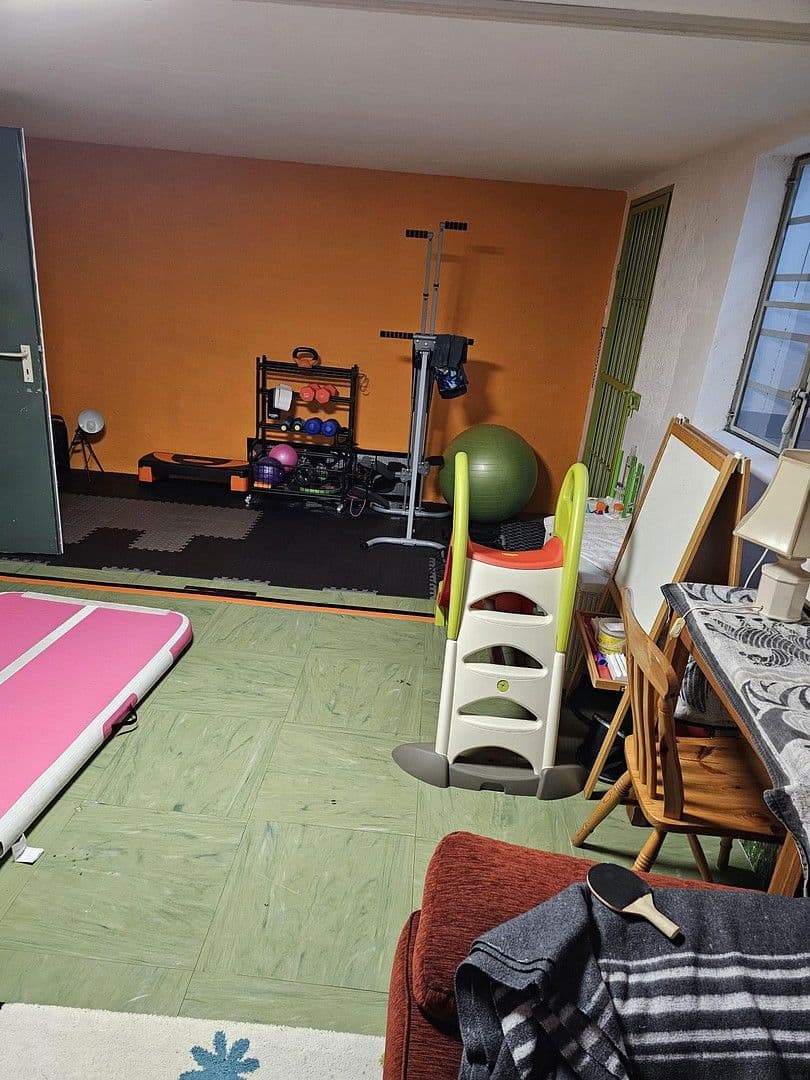 Pronájem domu 144 m², pozemek 200 m², Emmering, Bavorsko Pronájem domu 144 m², pozemek 200 m², Emmering, Bavorsko