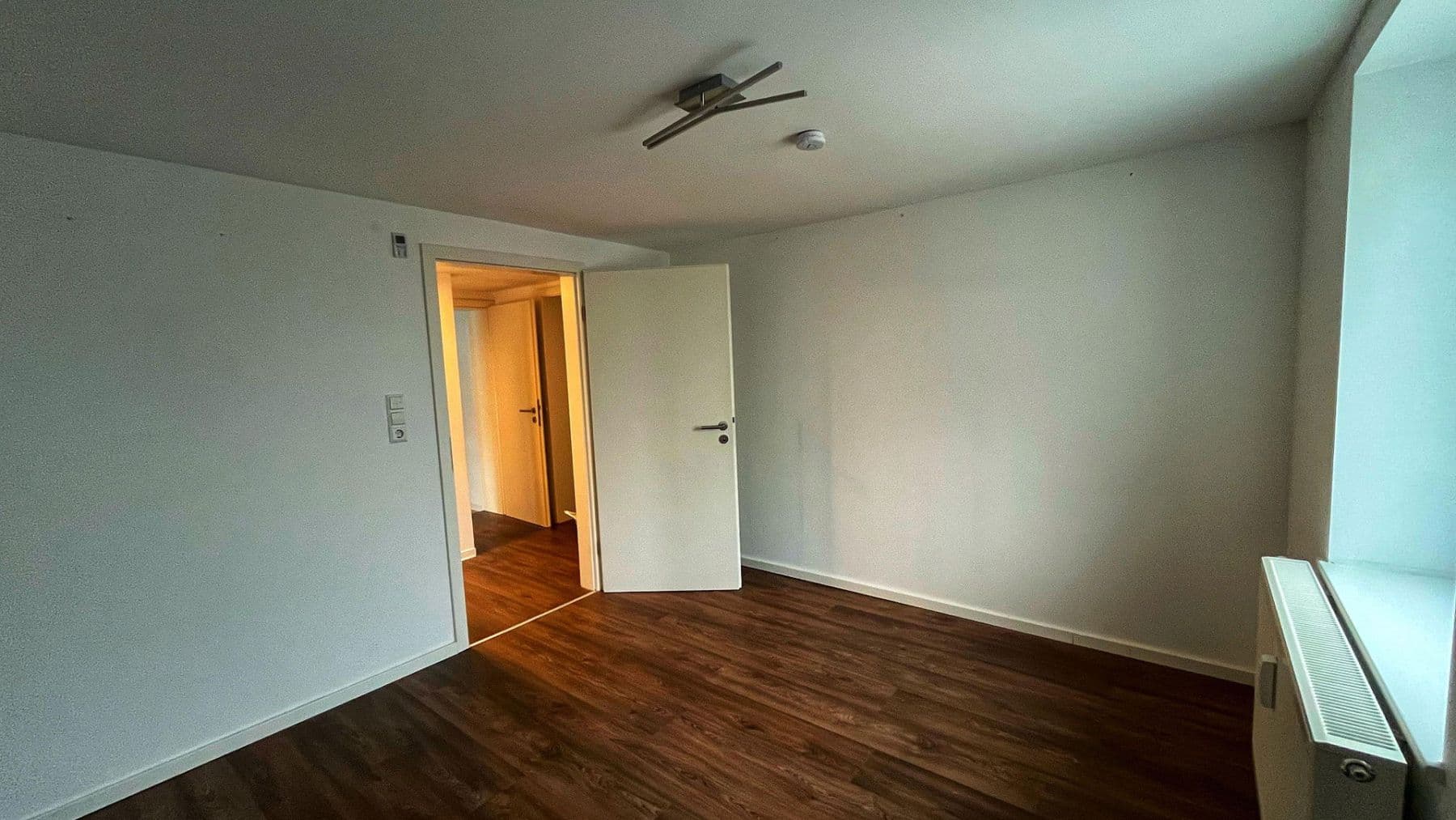 Prodej bytu 3+1 91 m², Egertstraße 26, EG, Reutlingen, Bádensko-Württembersko Prodej bytu 3+1 91 m², Egertstraße 26, EG, Reutlingen, Bádensko-Württembersko