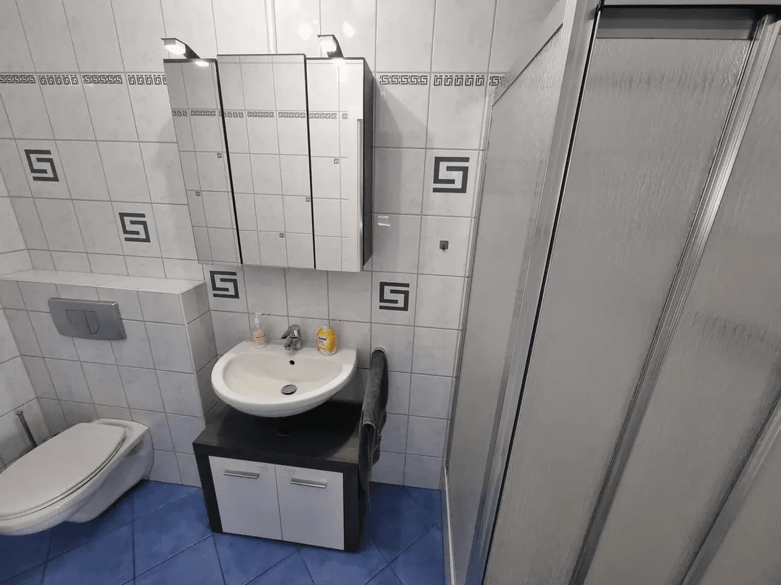 Pronájem bytu 3+1 120 m², Hochspeyerer Straße 2a, Enkenbach-Alsenborn, Porýní-Falc Pronájem bytu 3+1 120 m², Hochspeyerer Straße 2a, Enkenbach-Alsenborn, Porýní-Falc