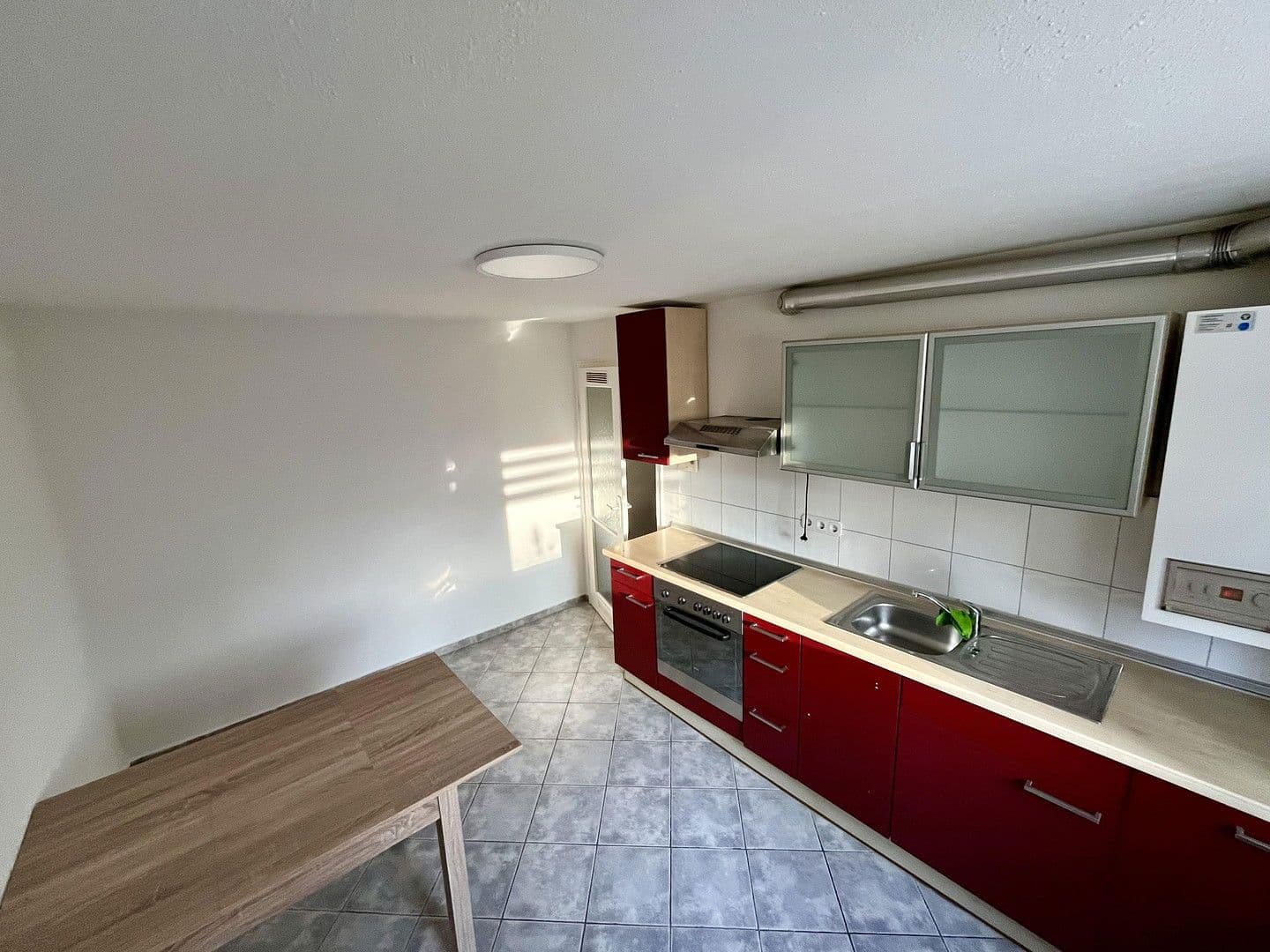 Pronájem bytu 1+kk 37 m², Feselenstraße 12, Ingolstadt, Bavorsko Pronájem bytu 1+kk 37 m², Feselenstraße 12, Ingolstadt, Bavorsko
