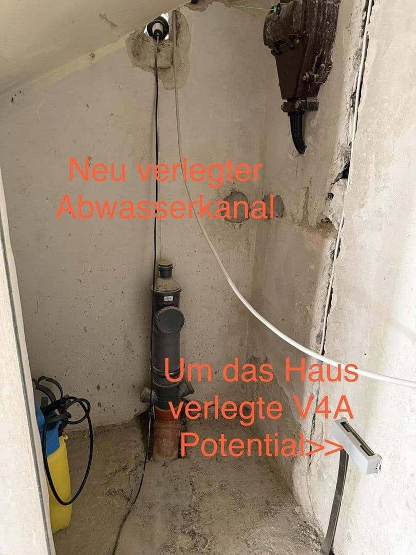 Prodej domu 132 m², pozemek 629 m², Albstadt, Bádensko-Württembersko Prodej domu 132 m², pozemek 629 m², Albstadt, Bádensko-Württembersko