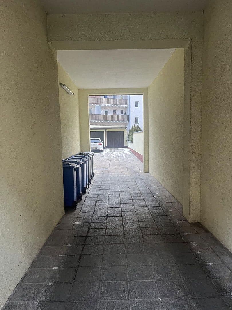 Pronájem bytu 3+1 58 m², Okenstraße 36, Nürnberg, Bavorsko Pronájem bytu 3+1 58 m², Okenstraße 36, Nürnberg, Bavorsko