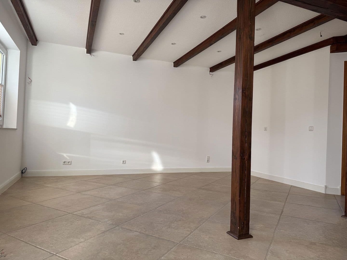 Prodej bytu 4+1 110 m², Reinbek, Šlesvicko-Holštýnsko Prodej bytu 4+1 110 m², Reinbek, Šlesvicko-Holštýnsko