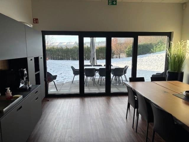 Prodej kanceláře 485 m², Bartäcker 6, Simmelsdorf, Bavorsko Prodej kanceláře 485 m², Bartäcker 6, Simmelsdorf, Bavorsko