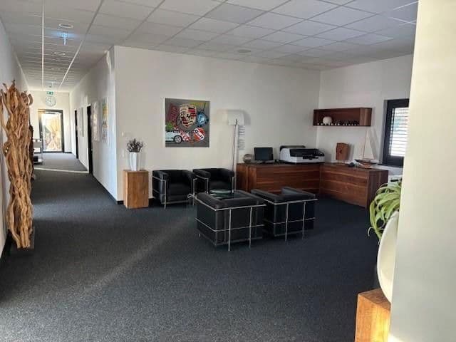 Prodej kanceláře 485 m², Bartäcker 6, Simmelsdorf, Bavorsko Prodej kanceláře 485 m², Bartäcker 6, Simmelsdorf, Bavorsko