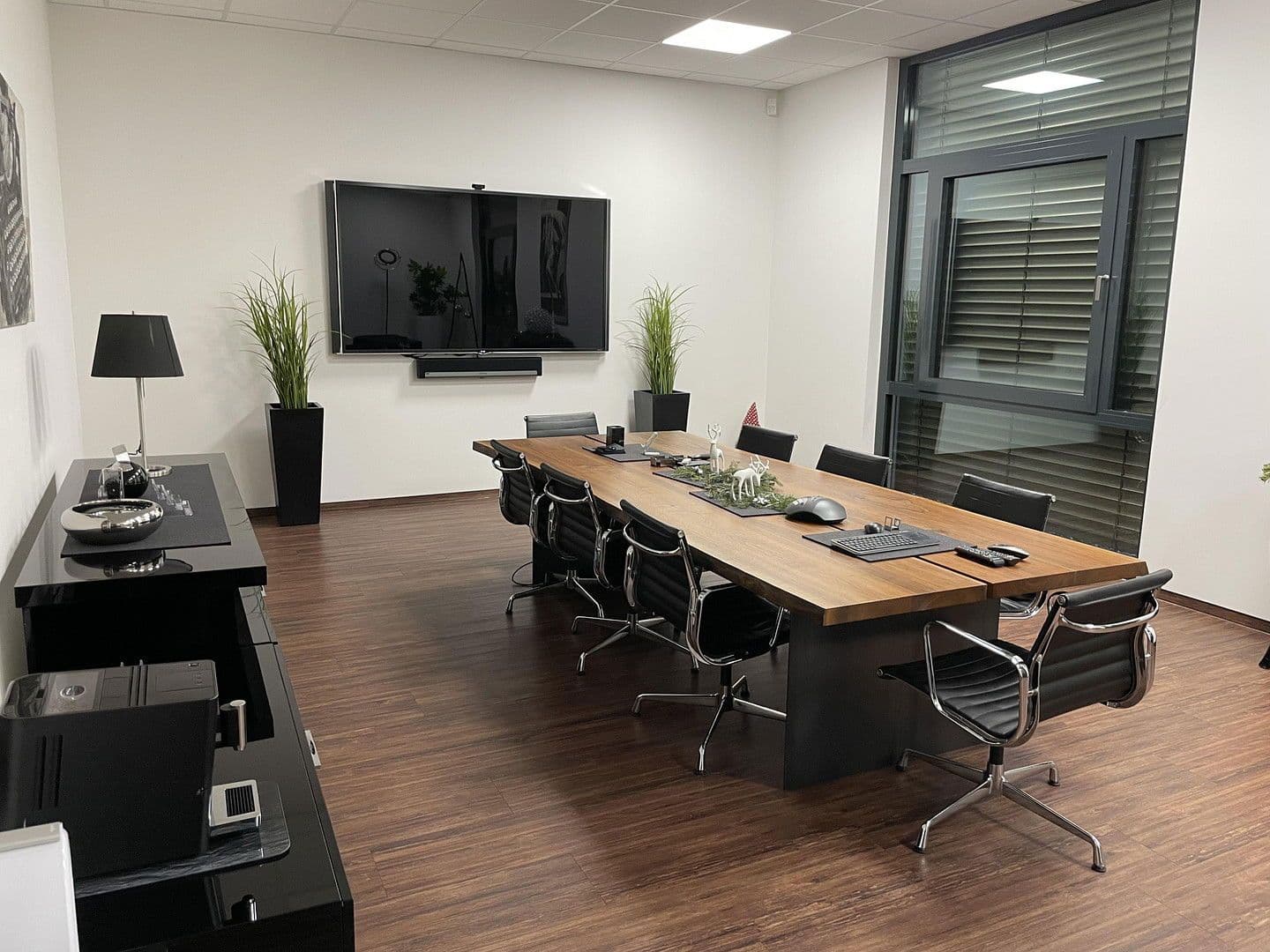 Prodej kanceláře 485 m², Bartäcker 6, Simmelsdorf, Bavorsko Prodej kanceláře 485 m², Bartäcker 6, Simmelsdorf, Bavorsko