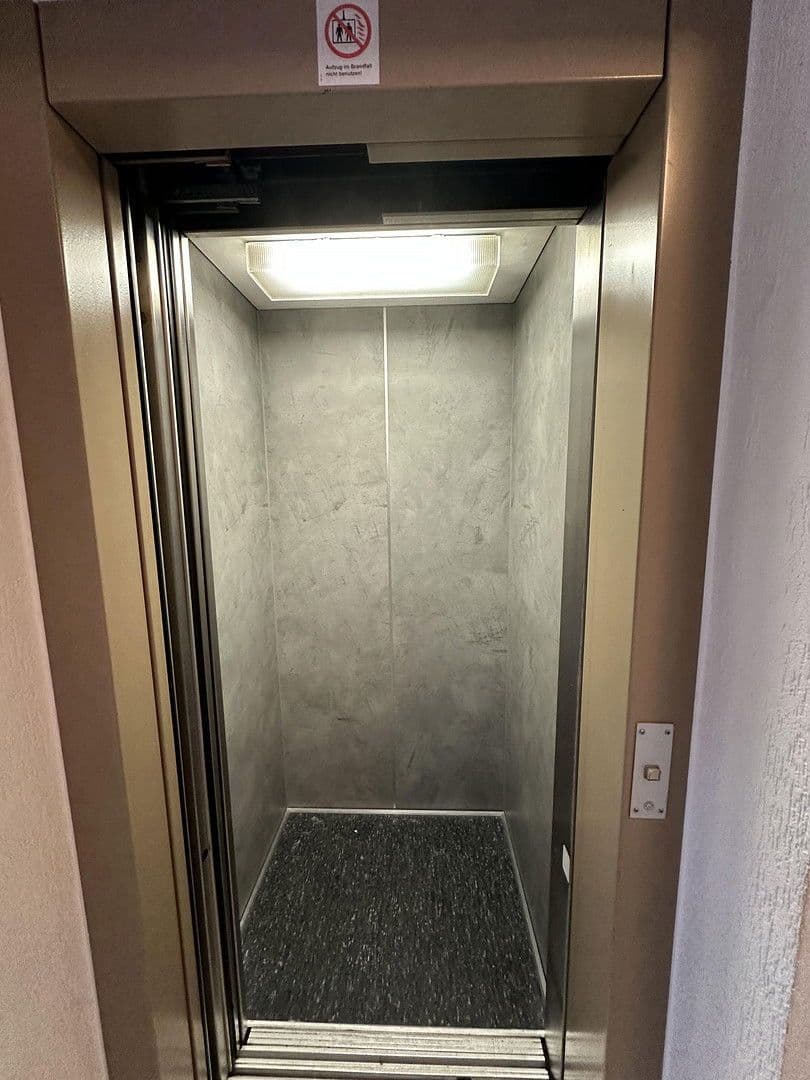 Prodej bytu 6+1 165 m², Entenpfuhl 18, Koblenz, Porýní-Falc Prodej bytu 6+1 165 m², Entenpfuhl 18, Koblenz, Porýní-Falc