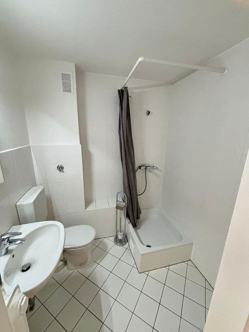 Pronájem kanceláře 47 m², München, Bavorsko Pronájem kanceláře 47 m², München, Bavorsko