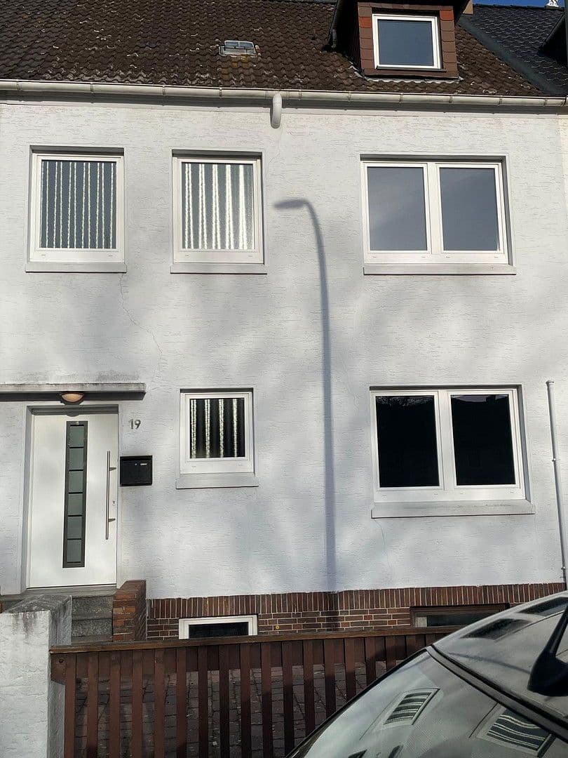 Prodej domu 144 m², pozemek 320 m², Bremerhaven, Bremen Prodej domu 144 m², pozemek 320 m², Bremerhaven, Bremen