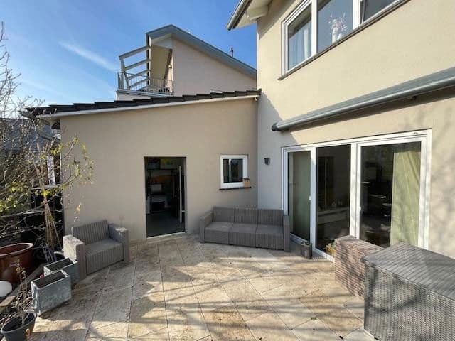 Prodej domu 118 m², pozemek 442 m², Gau-Bischofsheim, Porýní-Falc Prodej domu 118 m², pozemek 442 m², Gau-Bischofsheim, Porýní-Falc