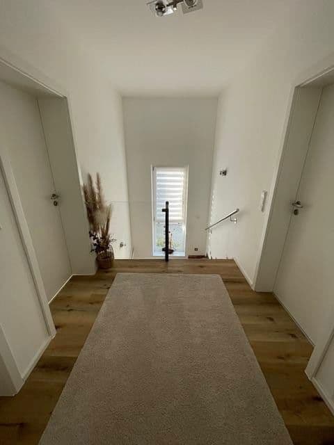 Prodej domu 118 m², pozemek 442 m², Gau-Bischofsheim, Porýní-Falc Prodej domu 118 m², pozemek 442 m², Gau-Bischofsheim, Porýní-Falc