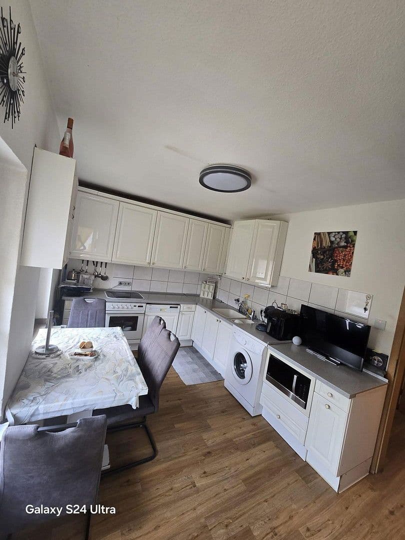 Pronájem bytu 3+1 73 m², Bottrop, Severní Porýní-Vestfálsko Pronájem bytu 3+1 73 m², Bottrop, Severní Porýní-Vestfálsko