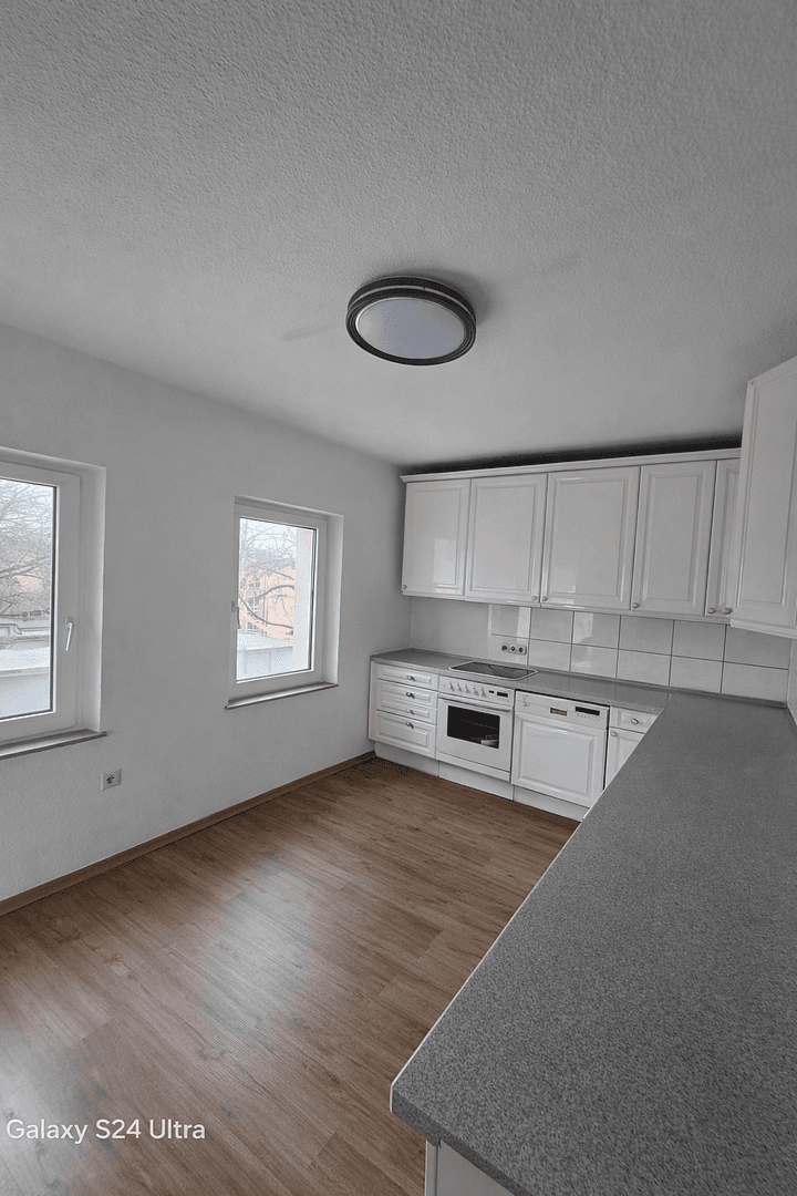 Pronájem bytu 3+1 73 m², Bottrop, Severní Porýní-Vestfálsko Pronájem bytu 3+1 73 m², Bottrop, Severní Porýní-Vestfálsko