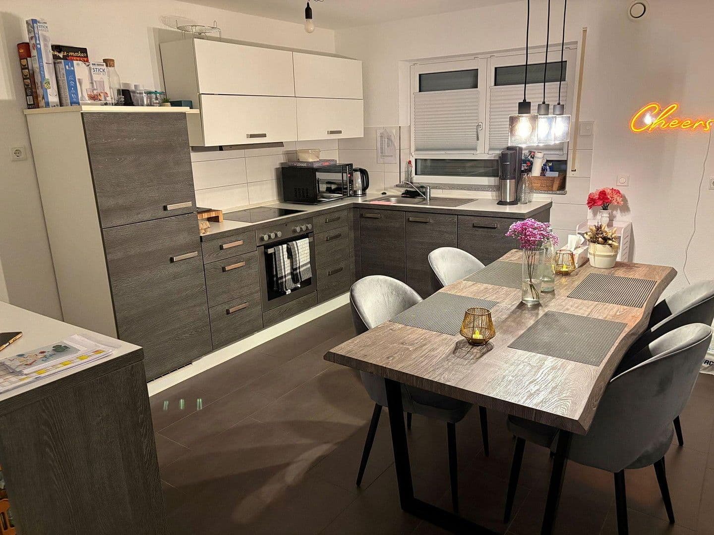 Pronájem bytu 3+kk 84 m², Rietheim-Weilheim, Bádensko-Württembersko Pronájem bytu 3+kk 84 m², Rietheim-Weilheim, Bádensko-Württembersko