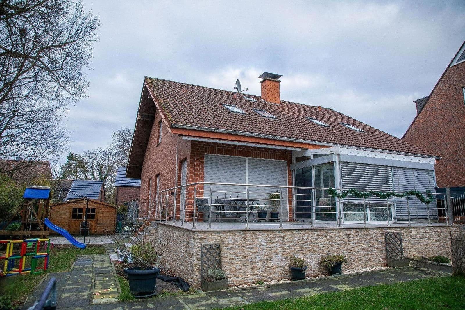 Prodej domu 238 m², pozemek 660 m², Münster, Severní Porýní-Vestfálsko Prodej domu 238 m², pozemek 660 m², Münster, Severní Porýní-Vestfálsko