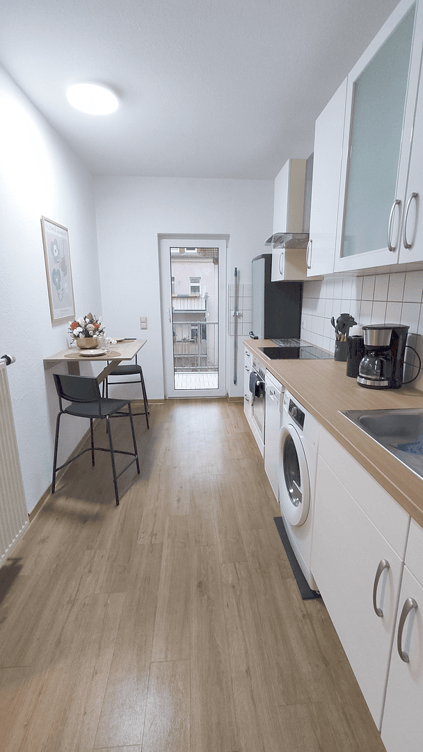 Pronájem bytu 3+kk 77 m², Edlichstraße 7, Leipzig, Sasko Pronájem bytu 3+kk 77 m², Edlichstraße 7, Leipzig, Sasko