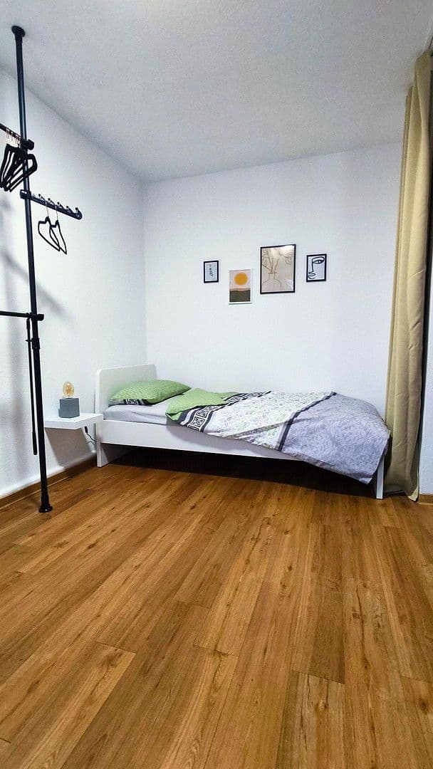 Pronájem bytu 3+kk 77 m², Edlichstraße 7, Leipzig, Sasko Pronájem bytu 3+kk 77 m², Edlichstraße 7, Leipzig, Sasko