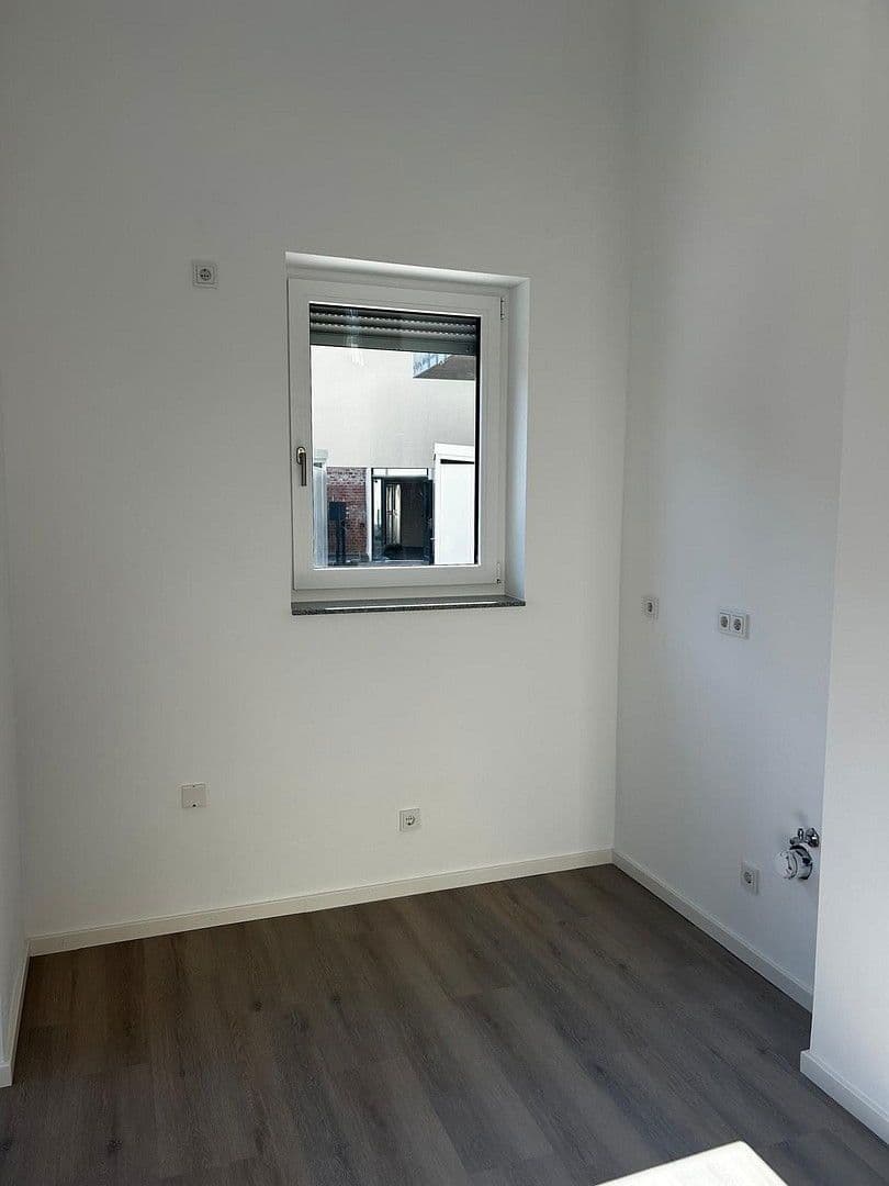 Pronájem bytu 2+1 70 m², Lorenz-Krapp-Straße 25, Bamberg, Bavorsko Pronájem bytu 2+1 70 m², Lorenz-Krapp-Straße 25, Bamberg, Bavorsko