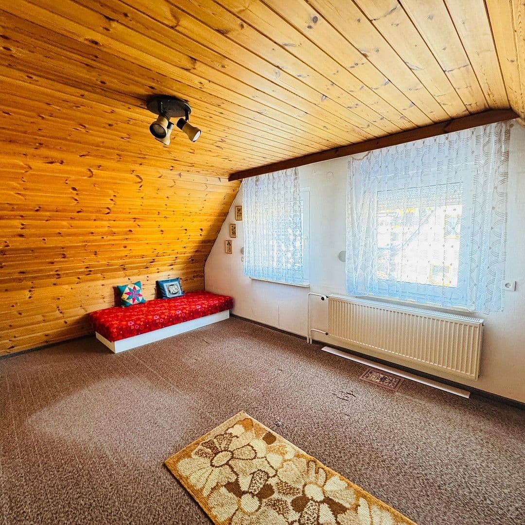 Prodej domu 118 m², pozemek 552 m², Erlangen-Eltersdorf, Bavorsko Prodej domu 118 m², pozemek 552 m², Erlangen-Eltersdorf, Bavorsko