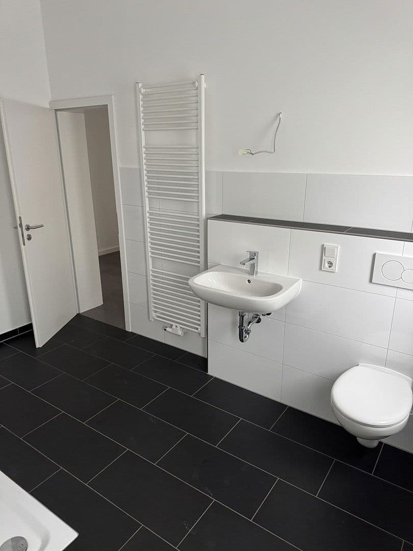 Pronájem bytu 2+1 65 m², Wendenstr. 26, Braunschweig, Dolní Sasko Pronájem bytu 2+1 65 m², Wendenstr. 26, Braunschweig, Dolní Sasko