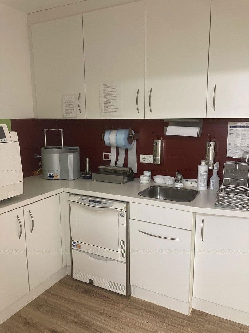 Prodej kanceláře 169 m², Vallendar, Porýní-Falc Prodej kanceláře 169 m², Vallendar, Porýní-Falc