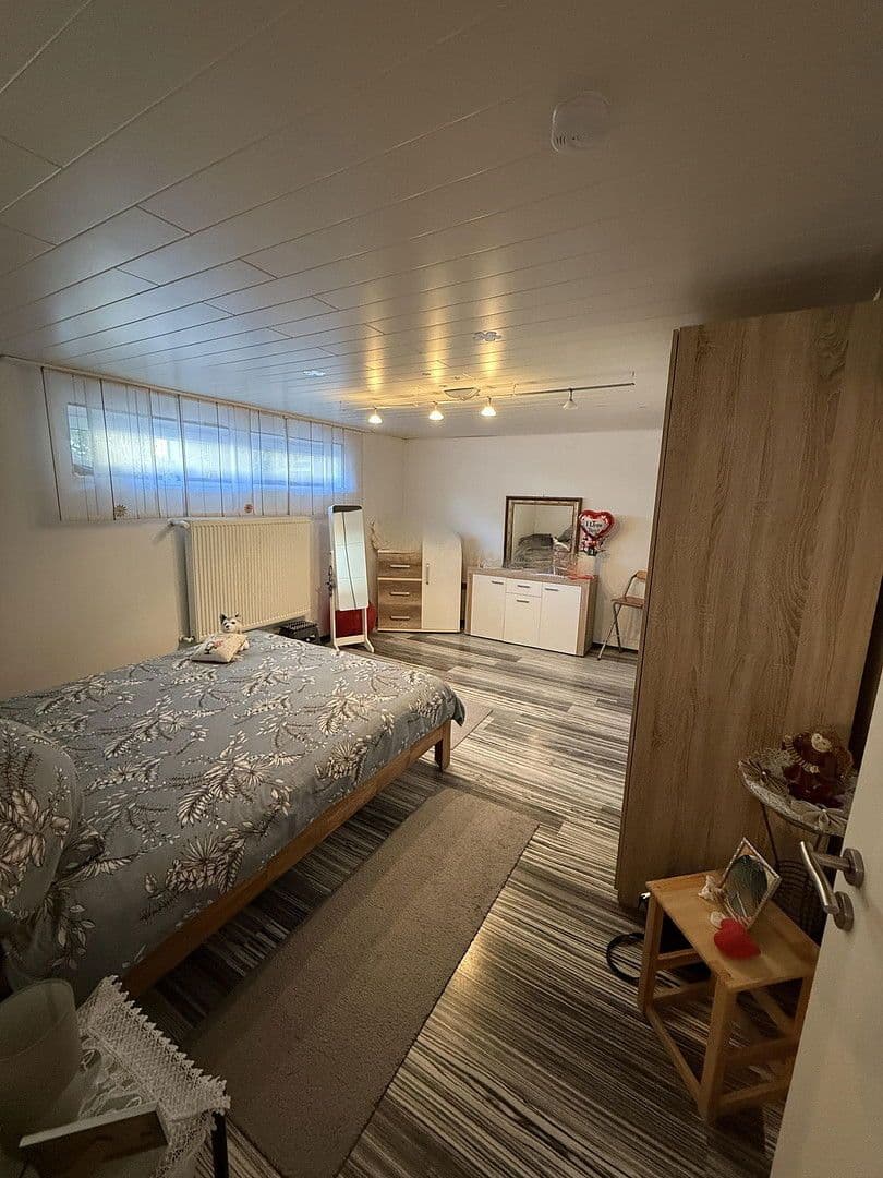 Prodej domu 225 m², pozemek 812 m², Landau an der Isar, Bavorsko Prodej domu 225 m², pozemek 812 m², Landau an der Isar, Bavorsko