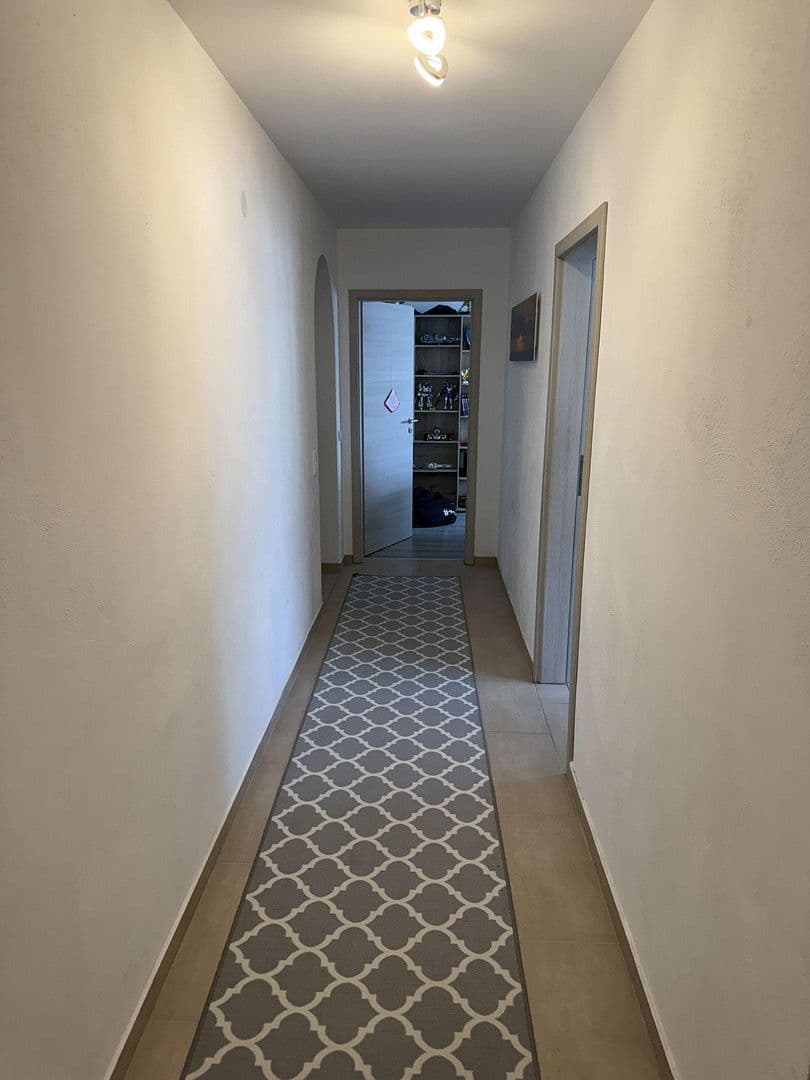 Prodej domu 225 m², pozemek 812 m², Landau an der Isar, Bavorsko Prodej domu 225 m², pozemek 812 m², Landau an der Isar, Bavorsko