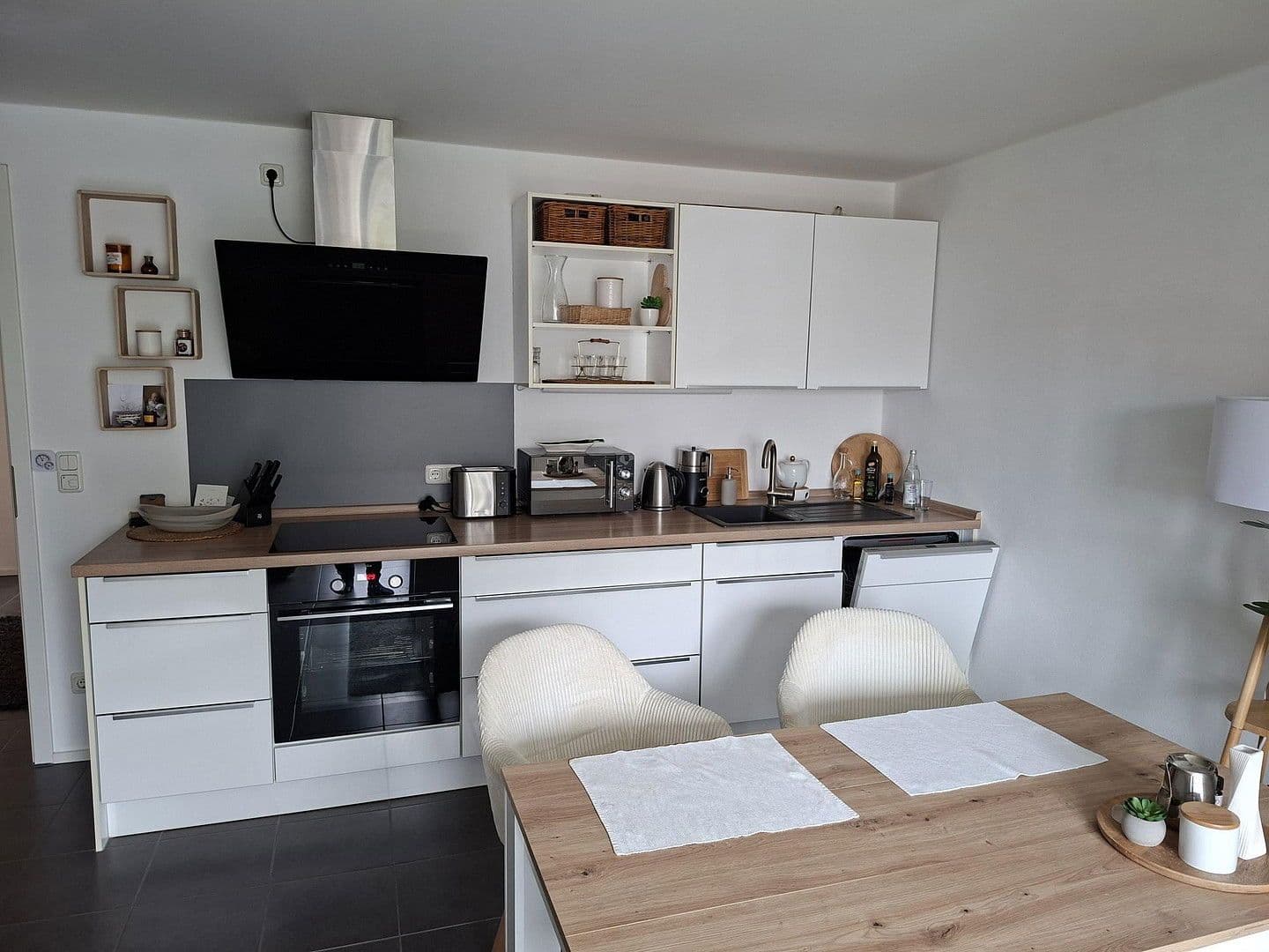 Pronájem bytu 2+1 55 m², Schlesierstraße 93, Regensburg, Bavorsko Pronájem bytu 2+1 55 m², Schlesierstraße 93, Regensburg, Bavorsko