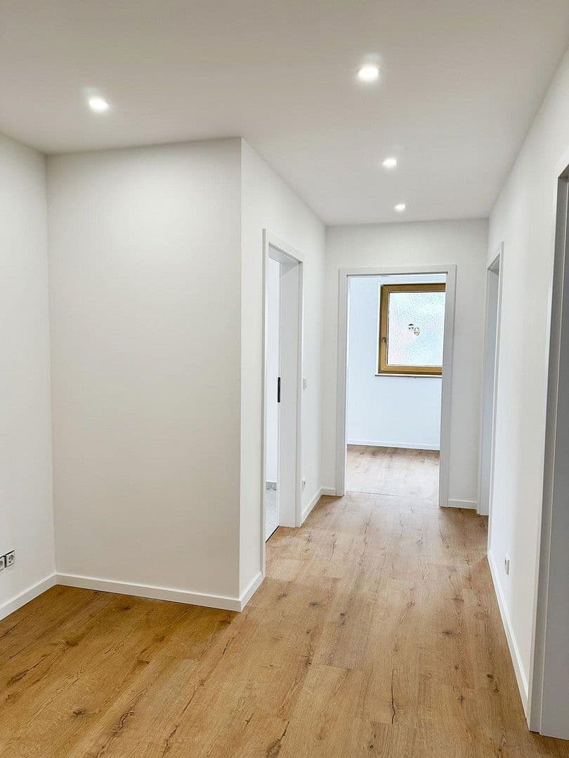 Pronájem bytu 3+1 84 m², Fürth, Bavorsko Pronájem bytu 3+1 84 m², Fürth, Bavorsko