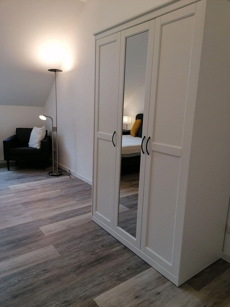 Pronájem bytu 1+1 125 m², Birkenbergstr. 28, Leverkusen Opladen, Severní Porýní-Vestfálsko Pronájem bytu 1+1 125 m², Birkenbergstr. 28, Leverkusen Opladen, Severní Porýní-Vestfálsko