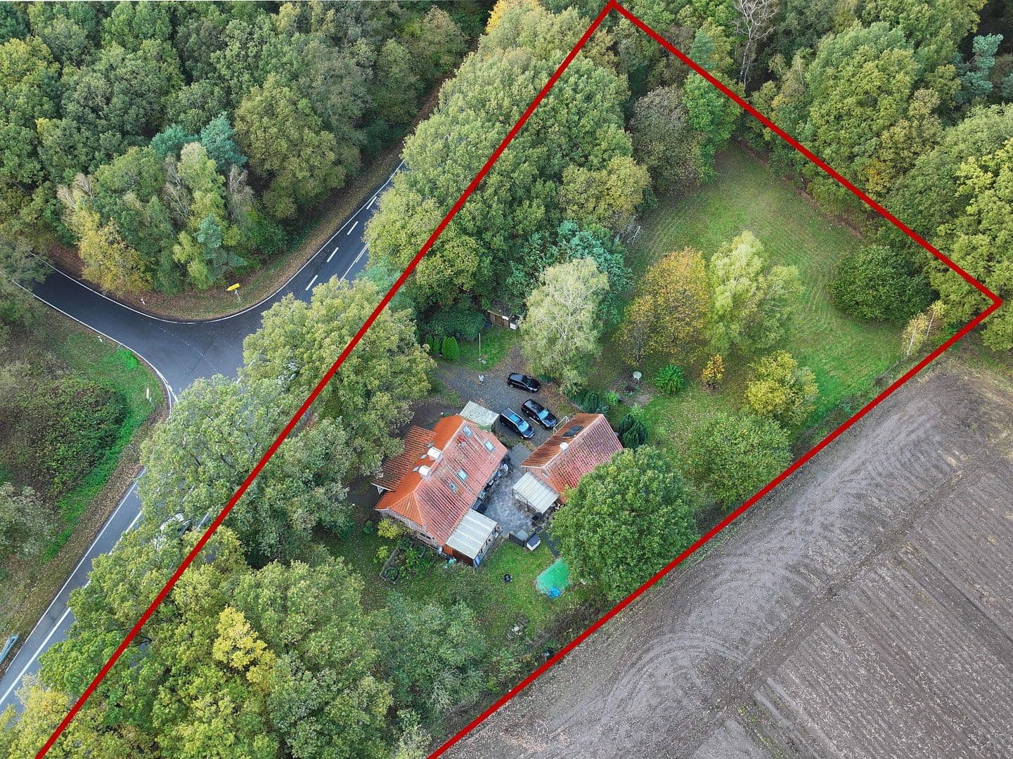 Prodej domu 150 m², pozemek 4.169 m², Neu Wulmstorf, Dolní Sasko Prodej domu 150 m², pozemek 4.169 m², Neu Wulmstorf, Dolní Sasko