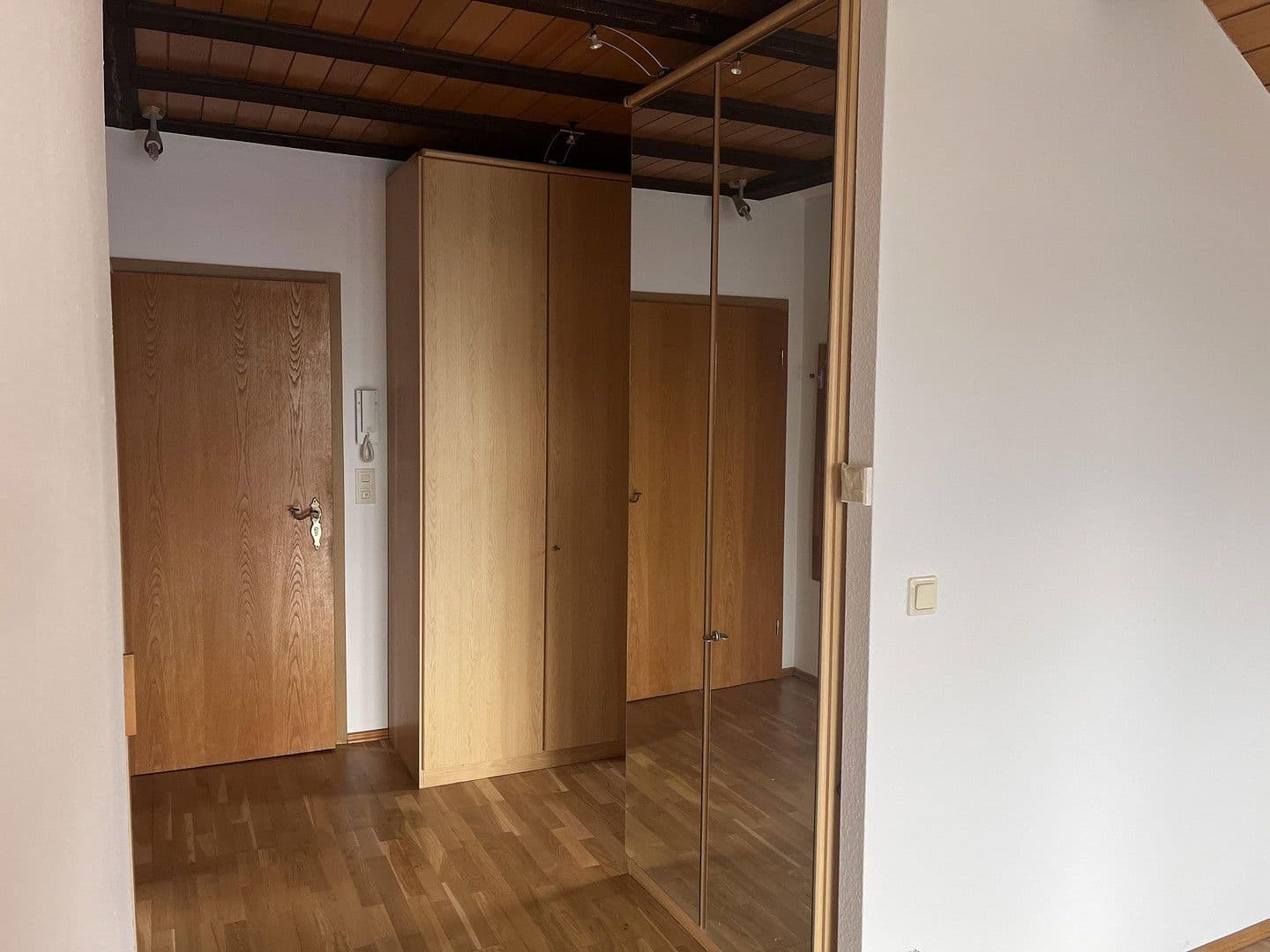 Pronájem bytu 3+1 77 m², Rossertblick 11, Eppstein, Hessen Pronájem bytu 3+1 77 m², Rossertblick 11, Eppstein, Hessen