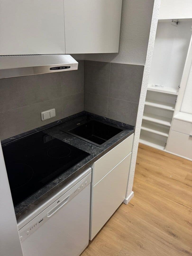 Pronájem bytu 1+1 24 m², Borngasse 33-35, Cáchy, Severní Porýní-Vestfálsko Pronájem bytu 1+1 24 m², Borngasse 33-35, Cáchy, Severní Porýní-Vestfálsko